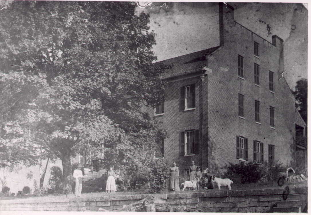 Marble Hall mansion 001